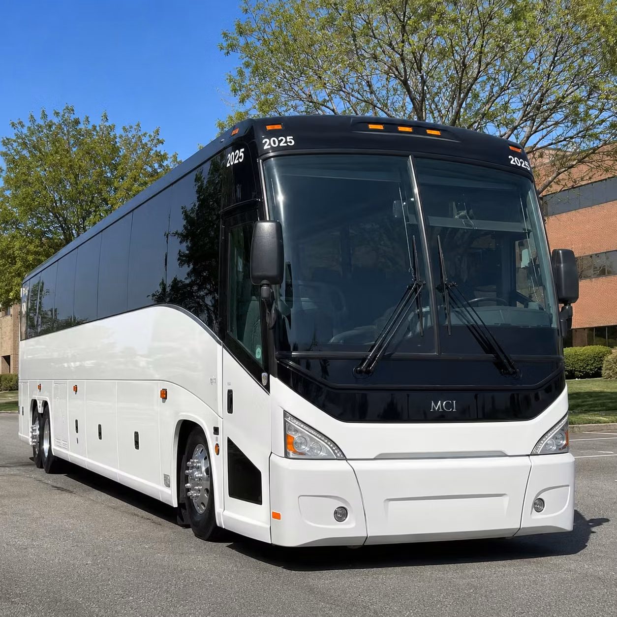 colorado springs concert bus rentals